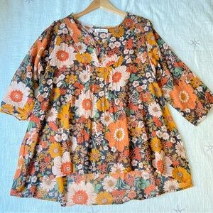 S O L D Natural Life floral tunic top L/XL brown loose flowy relaxed fit V neck